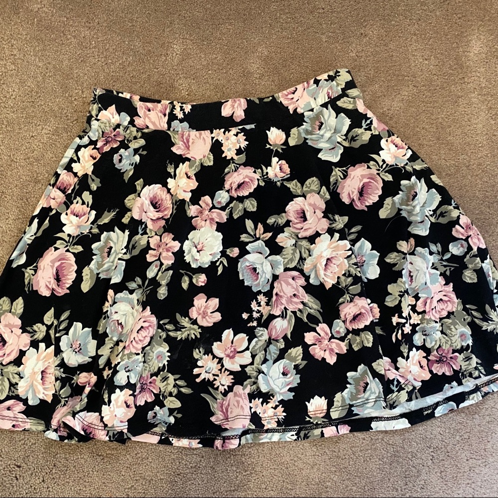 Forever 21 Floral Skater Skirt